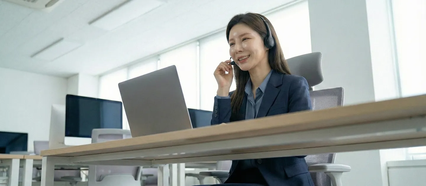 세 줄 메모 상담을 진행하는 장면을 담은 참고 사진